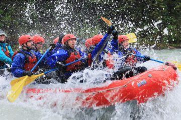 Sunwapta River Rafting Tour | Maligne Rafting Adventures