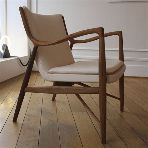 fauteuil cuir et bois design 3 – Idées de Décoration intérieure