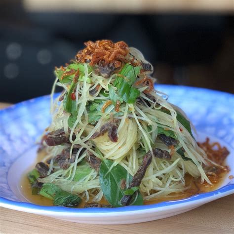 Goi Du Du (Vietnamese Beef Jerky, Young Papaya Salad) at Haisous Vietnamese Kitchen on Foodmento