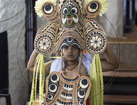 Image of Artists making Masks From Local Lathe Of Areca Tree For ...