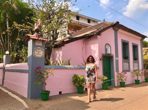 Portuguese heritage colony in Fontainhas, Goa - RavenousLegs