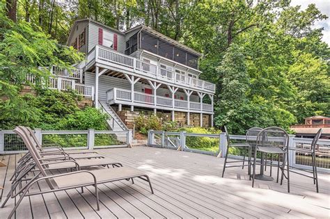 The Enchanted Cottage on Lake Lure Has Patio and Terrace - UPDATED 2019 ...