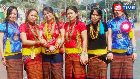 Famous Traditional Dresses Of Sikkim For Women And Men | atelier-yuwa ...