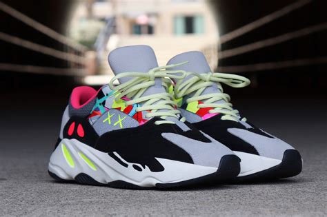 Kaws x adidas Yeezy Boost 700 Wave Runner Custom - Le Site de la Sneaker