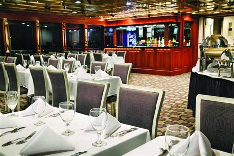 Washington DC: Buffet Lunch or Dinner Cruise on the Spirit | GetYourGuide