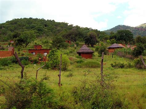 Limpopo Village | This is the village of Mafefe, at the base… | Flickr