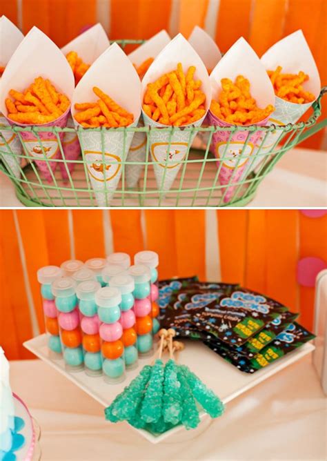 Cheerful Bubble Guppies Party Ideas // Hostess with the Mostess®