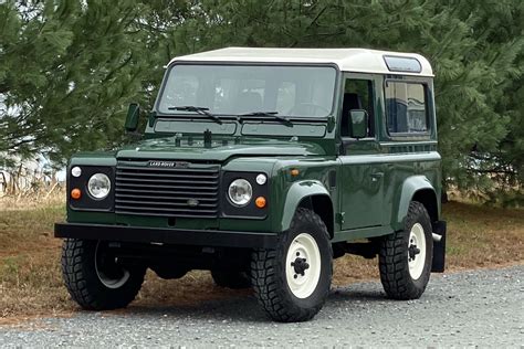 1991 Land Rover Defender 90 200Tdi 5-Speed for sale on BaT Auctions - sold for $37,000 on March ...