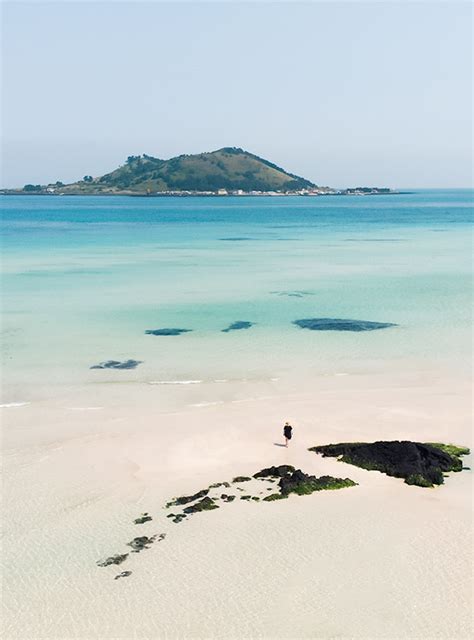 The Best Beaches On Jeju Island | Going the Whole Hogg