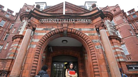 Workers at University of London strike to end outsourcing