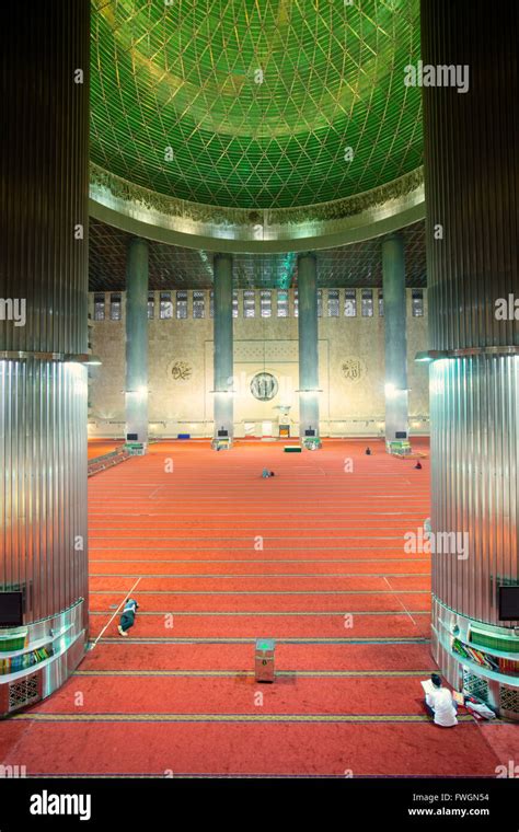 Interior of the Istiqlal Mosque, or Masjid Istiqlal, (Independence ...