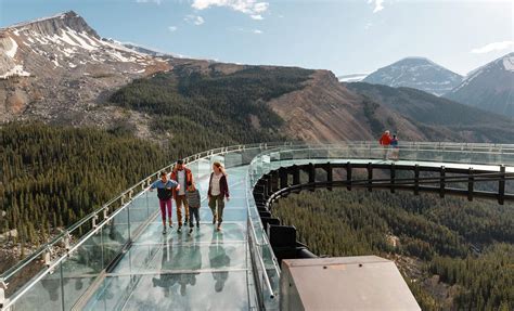 Glacier Skywalk – Beckers Chalets Jasper