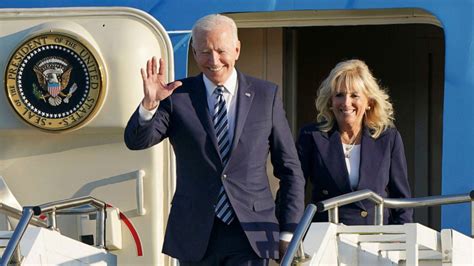 Biden arrives in UK on 1st foreign trip as president, including summit ...