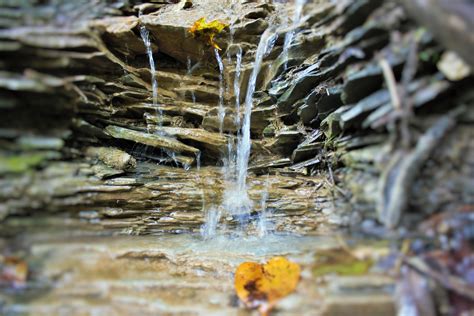 Smallest waterfall in Letchworth - Letchworth State Park, Portageville, New York Letchworth ...