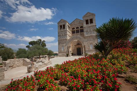 Mount Tabor: the transfiguration of Jesus | Pro Terra Sancta