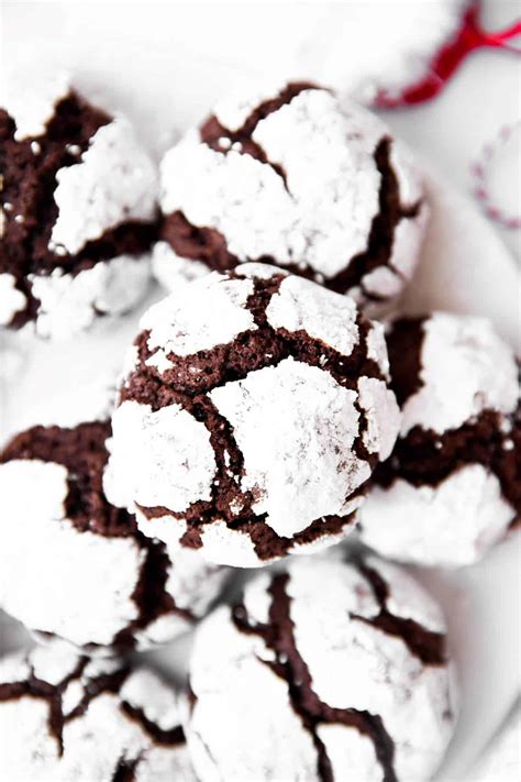 Chewy Chocolate Crinkle Cookies | Recipe with Video Tutorial