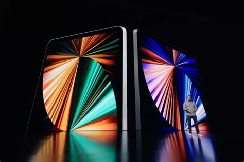 Apple 12.9-Inch iPad Pro Will Supposedly Feature an OLED Panel in 2022