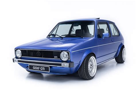 Rétromobile 2023 : une Golf 1 GTI tunée, sacrilège