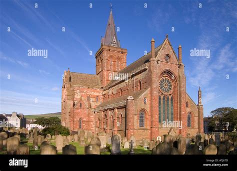 dh St Magnus Cathedral KIRKWALL ORKNEY Eastside of cathedral and Stock ...