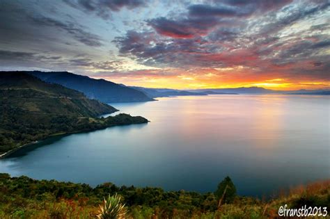 Blog of Rosanna Simanjuntak: Ini Dia 5 Lokasi Terbaik Nikmati Eksotika Danau Toba!