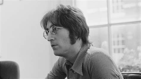 Why Elton John Described His Relationship With John Lennon As A ...