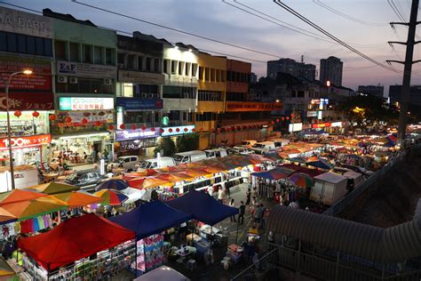 Best night markets in Kuala Lumpur