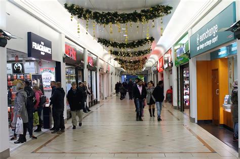 Martin Brookes Oakham Rutland: Haymarket Shopping Centre Leicester Christmas 2015 Photographs