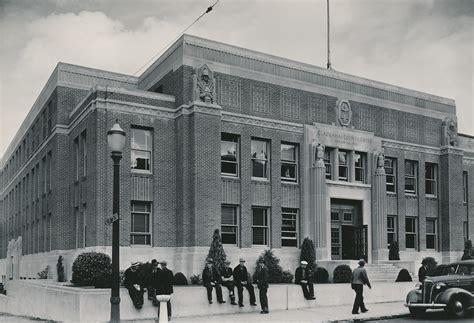 Clackamas County Courthouse - Oregon City OR - Living New Deal