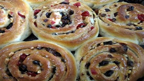 Fruit Bun Recipe | How to Make Fruit Bun | Bread pull apart recipes, Delicious fruit, Bun recipe