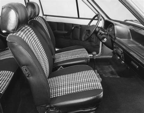 Ford Fiesta MK1 » Press Releases/Adverts » Press Photos US » Fiesta MK1: Decor Interior