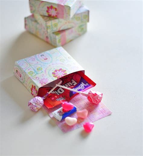 DIY Paper Treat Boxes | Centsational Style