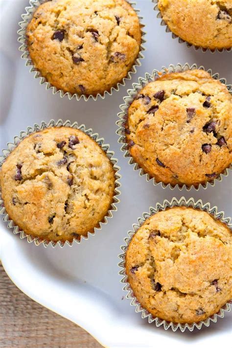 Easy Banana Muffins with Chocolate Chips | Recipe | Banana muffins easy, Banana chip muffins ...