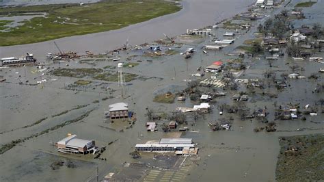 Louisiana dodges massive storm surge, but winds leave 600,000 without power - FREE Cape Cod News