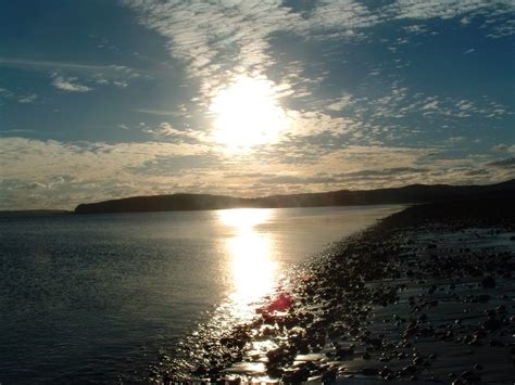 Pwllheli Beach - Photo "The Beach over the Dunes, Pwllheli" :: British Beaches