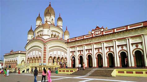 Dakshineshwar Kali Temple Kolkata | Timings, Entry Fee, Aarti, History, Architecture, Location