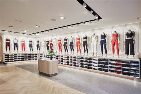 Lululemon Opens New Store In Harbour City—And Unveils Special Edition ...