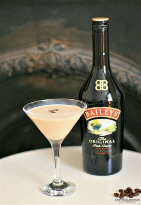 7 Ways To Drink Baileys | Cocktail Recipes