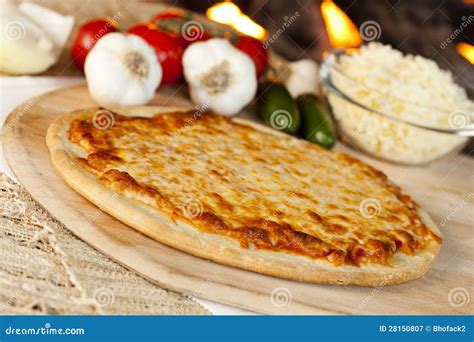 Classic Homemade Italian Cheese Pizza Stock Image - Image of pizzeria, delicious: 28150807