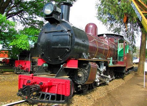 Nairobi Railway Museum | Kenya Railways | Kenya Safaris Tours