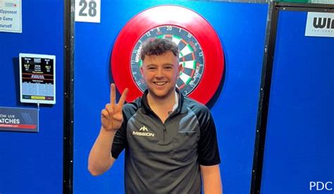 Rising talent Josh Rock signs with Mission Darts | Dartsnews.com