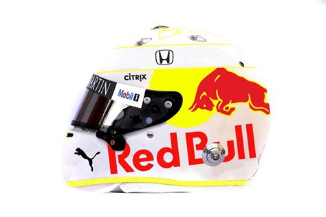 Fantasy Red Bull helmet of Sebastian Vettel : f1helmet