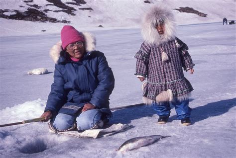 III.2: INUIT CLOTHING/SHELTER 2. Summer ~ People of the Arctic by John Tyman