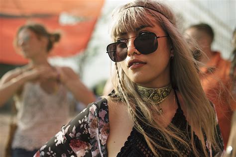 Music Festival Outfits: Tips, Accessories, and the Most Common Looks ...