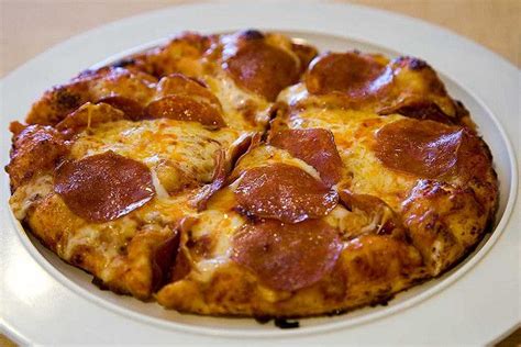 Personal Pepperoni Pizza at Round Table Pizza | Food, Food places, Yummy food