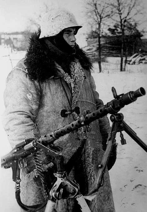 A German soldier on the Eastern Front (Winter, 1941) | A Military Photo & Video Website