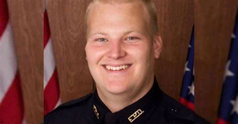 Arkansas police shooting: Officer shot, killed outside Fayetteville police station; suspect dead