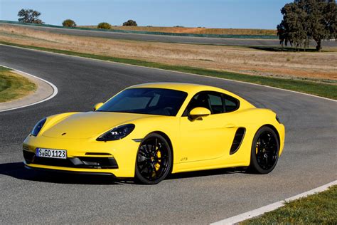 2020 Porsche 718 Cayman Review, Trims, Specs and Price | CarBuzz