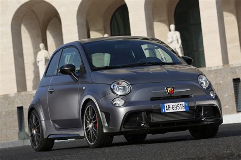 2015 Abarth 695 Biposto - HD Pictures @ carsinvasion.com