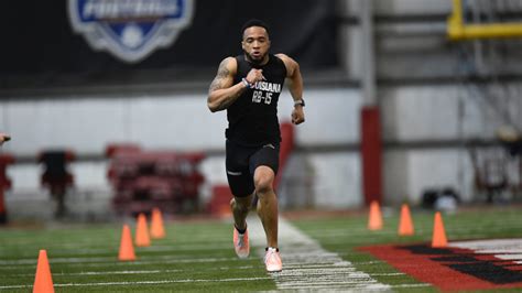 What Elijah Mitchell's blazing 40 time means for his NFL draft stock