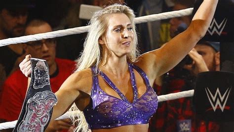 Charlotte to Reach WWE PPV Milestone Sunday, Preview Former WWE Stars ...